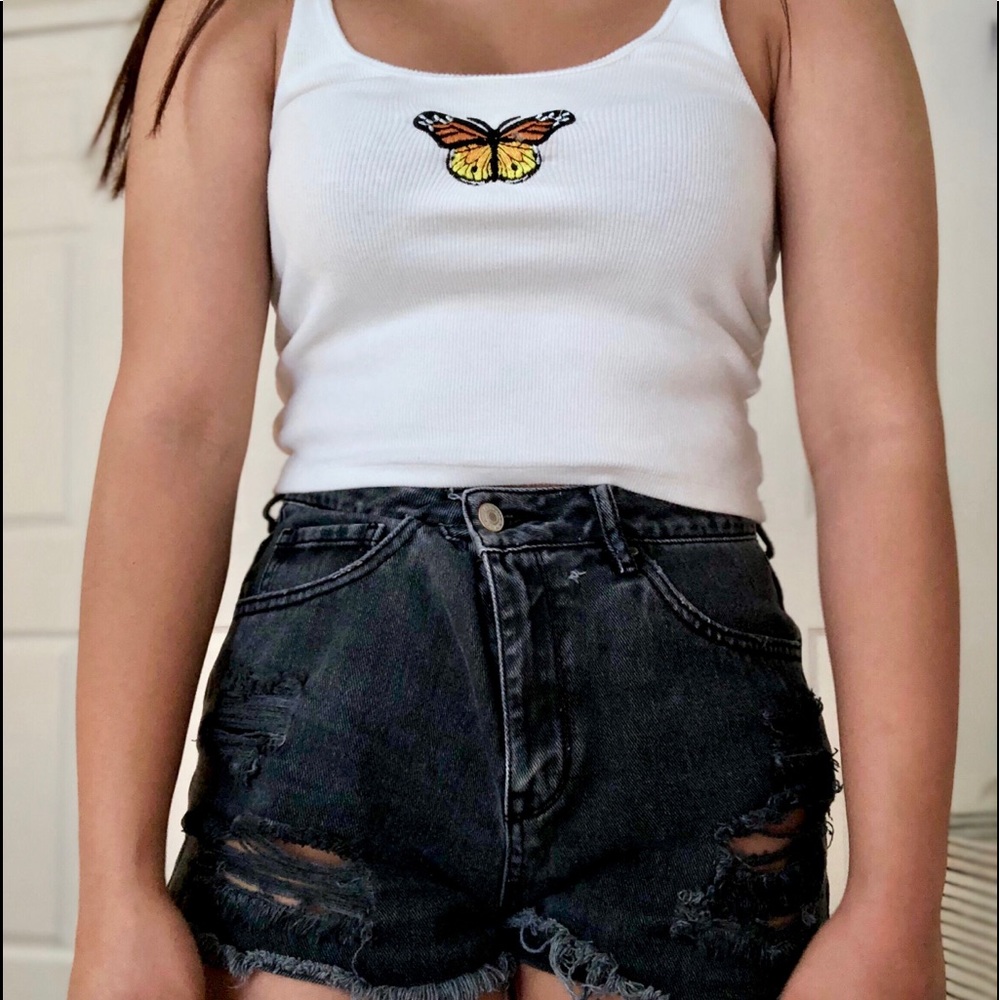 Tillys butterfly tank top!! 🦋🦋